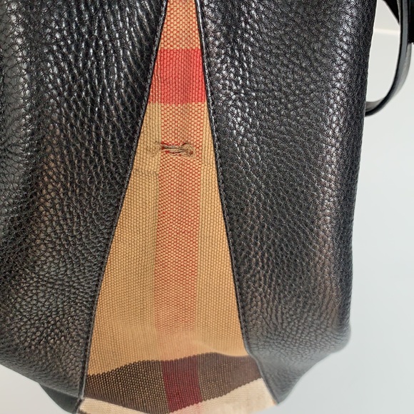 Burberry Bags Burberry Medium Maidstone Leather Shoulder Bag Poshmark